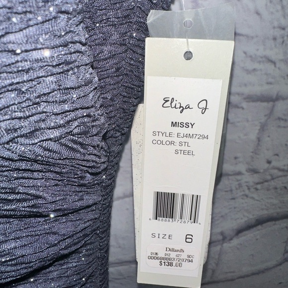 NWT Women's ELIZA J. OCCASION HALTER DRESS Size 6 GLITTER STEEL Retail $138 - Picture 4 of 4